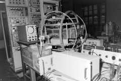 1968.12.17-A66-030-ﾍﾙﾑﾎﾙﾂｺｲﾙとRbｶﾞｽｾﾙ吸収実験装置