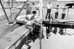 1971.08.25-水中伝搬実験用枠型空中線